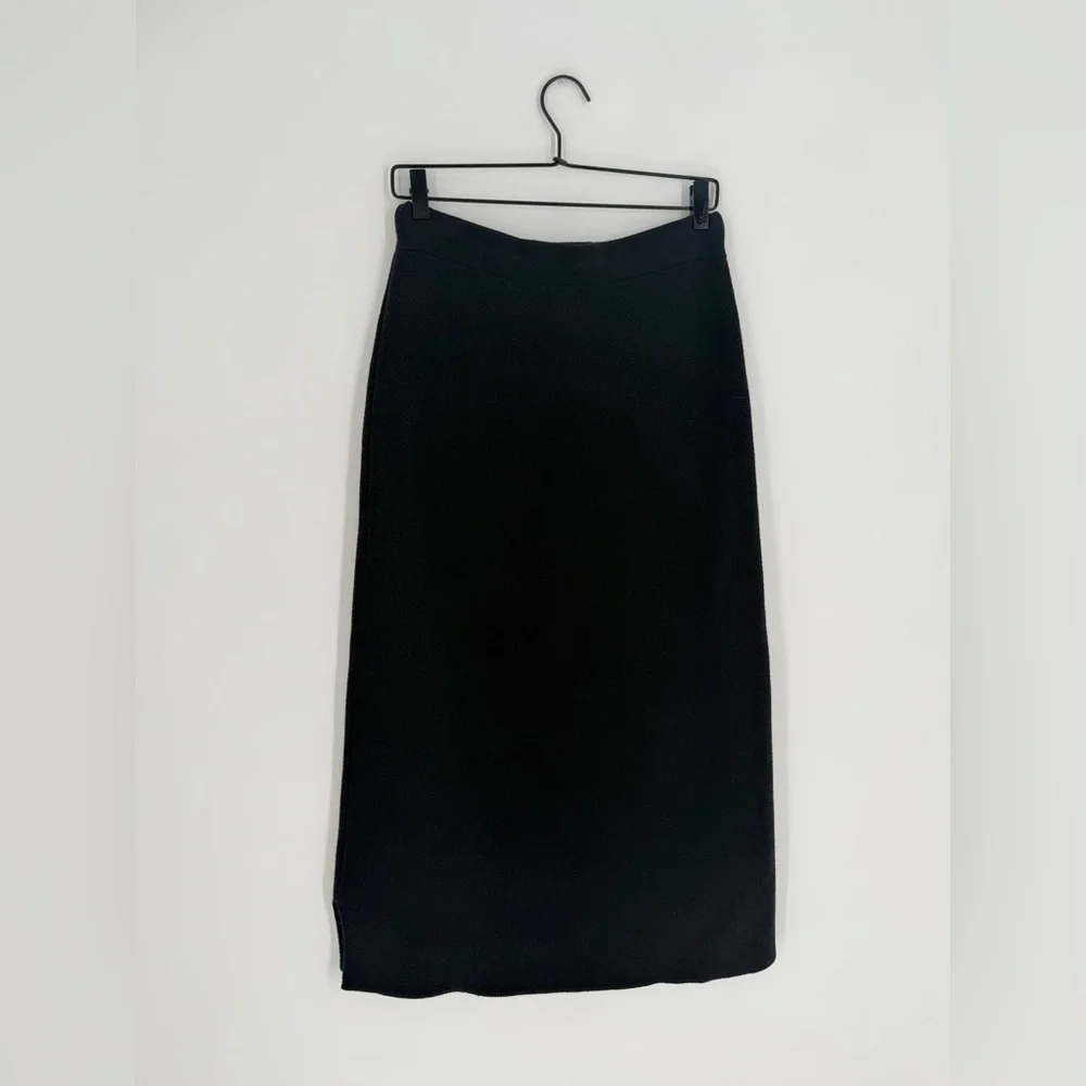 James Street Co. Mari Long Knitted Drawstring Black Midi Skirt - Picture 4 of 6